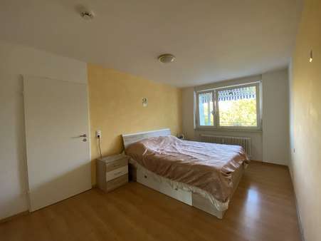 Schlafzimmer - Etagenwohnung in 78467 Konstanz mit 60m² kaufen