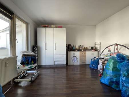 Schlafzimmer - Maisonette-Wohnung in 78234 Engen mit 44m² kaufen