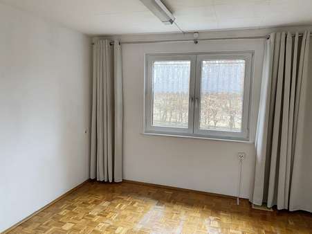 Zimmer im Erdgeschoss - Einfamilienhaus in 88048 Friedrichshafen mit 113m² kaufen