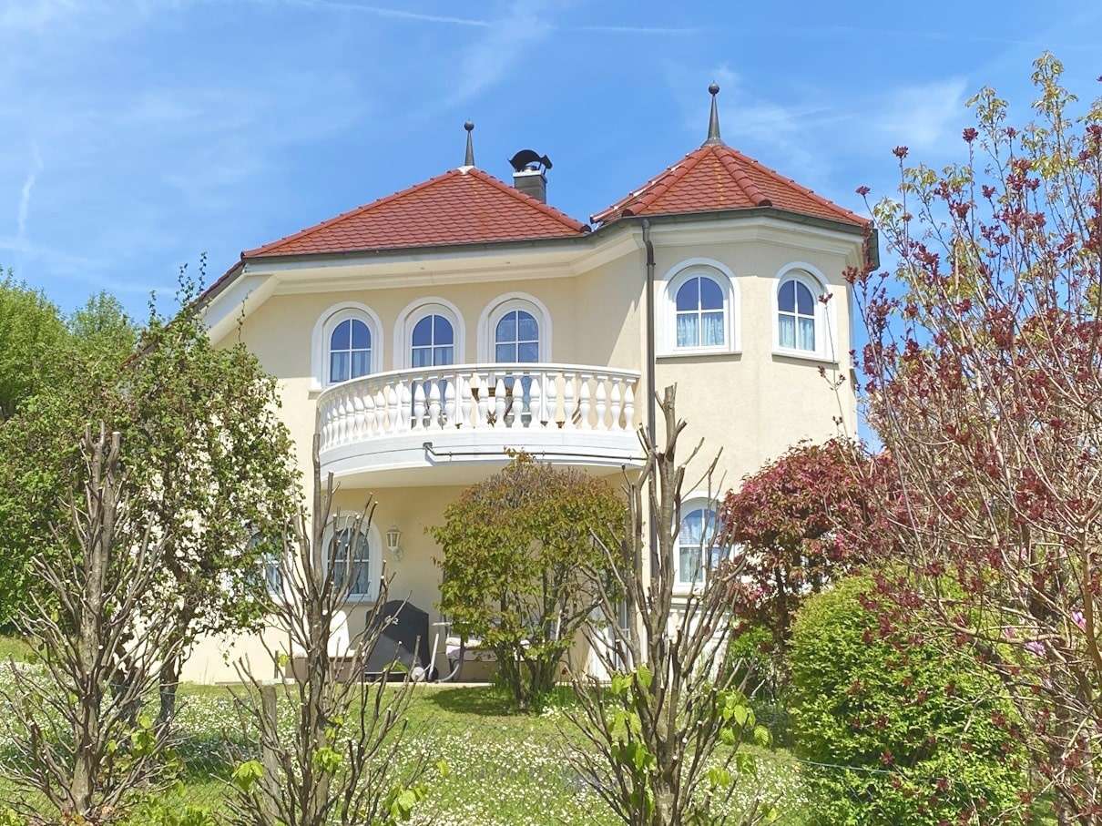 charmantes Wohnhaus - Einfamilienhaus in 88718 Daisendorf mit 230m² kaufen