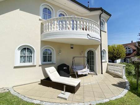 sonnige Terrasse + Balkon - Einfamilienhaus in 88718 Daisendorf mit 230m² kaufen