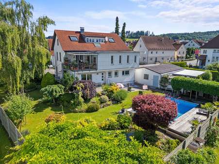 Haus und Garten - Zweifamilienhaus in 88682 Salem mit 270m² kaufen