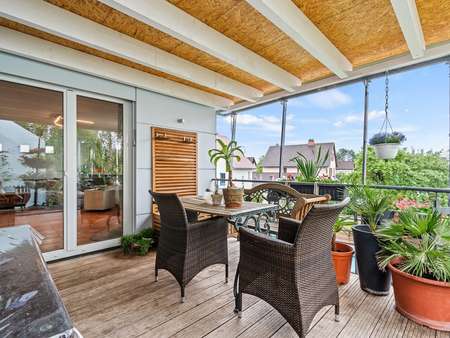 großer Balkon im OG - Zweifamilienhaus in 88682 Salem mit 270m² kaufen