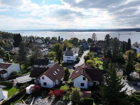 Fernsicht auf Bodensee und Alpen Fernsicht auf Bodensee und Alpen - Erdgeschosswohnung in 88690 Uhldingen-Mühlhofen mit 200m² kaufen