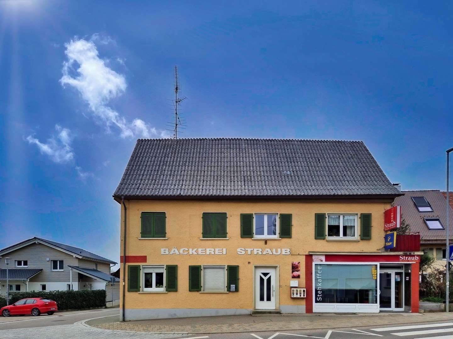 Außenansicht Außenansicht - Zweifamilienhaus in 88682 Salem mit 230m² kaufen