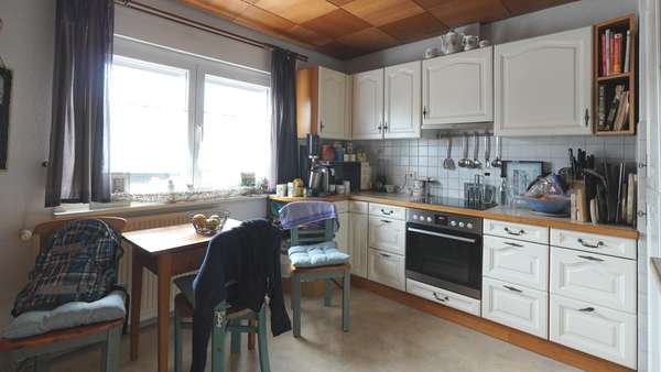 Küche Wohnung Obergeschoss Küche Wohnung Obergeschoss - Zweifamilienhaus in 88682 Salem mit 230m² kaufen
