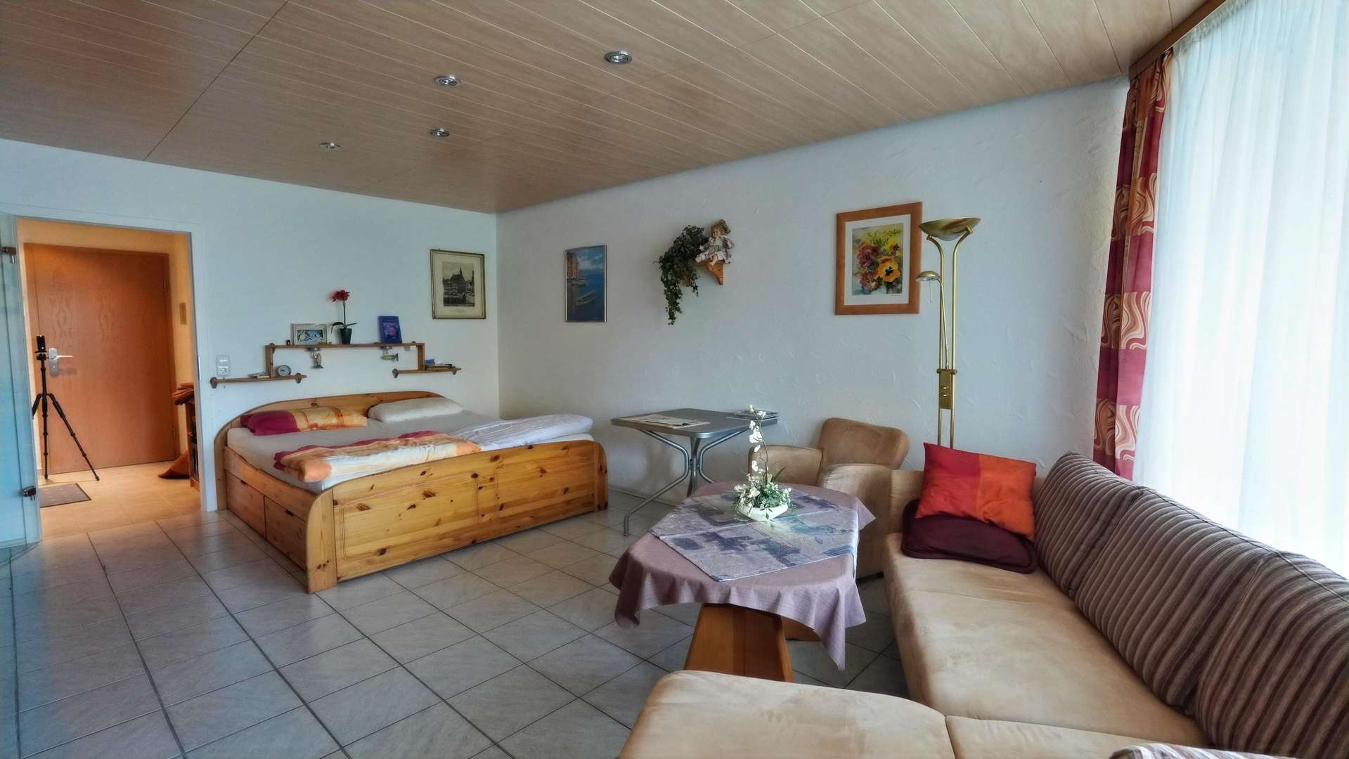 Wohn-Ess-Zimmer - Appartement in 88690 Uhldingen-Mühlhofen mit 35m² kaufen