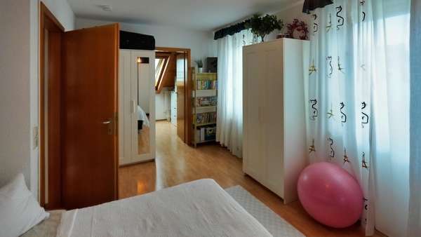 Schlafzimmer  - Maisonette-Wohnung in 88690 Uhldingen-Mühlhofen mit 99m² kaufen