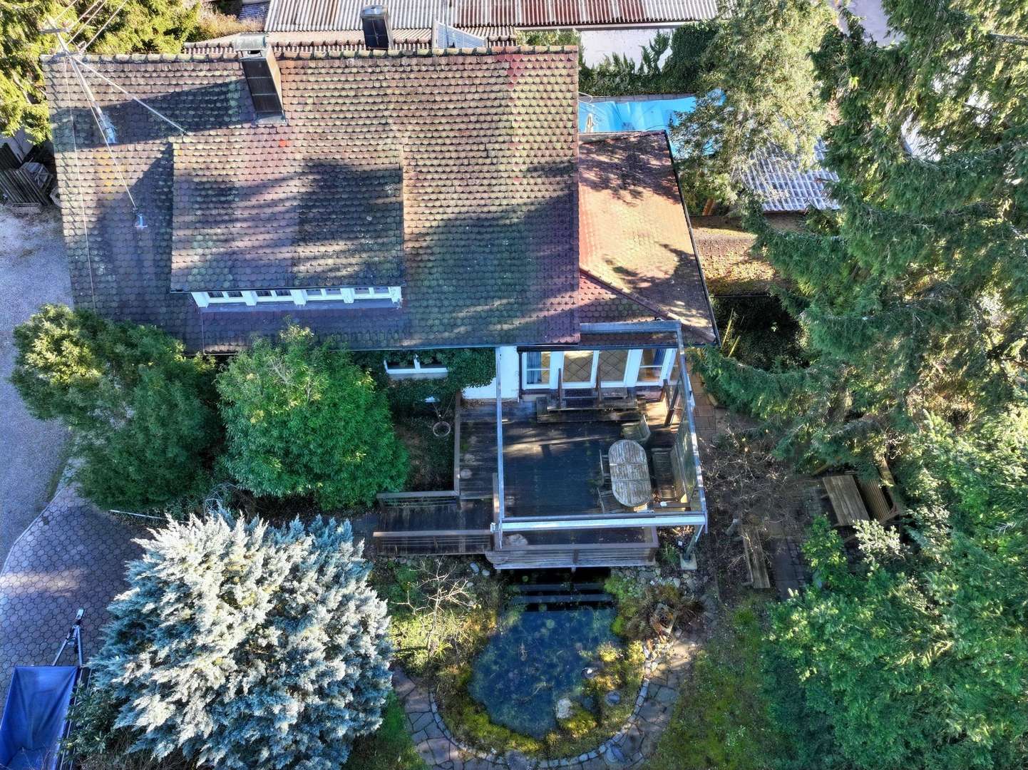 Luftbild-Ansicht - Zweifamilienhaus in 88690 Uhldingen-Mühlhofen mit 226m² kaufen