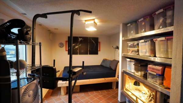 Schlafbereich Schlafbereich - Souterrain-Wohnung in 88682 Salem mit 58m² kaufen