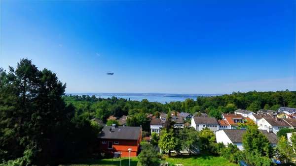 Fernblick auf Bodensee, Alpen und Zepellin Fernblick auf Bodensee, Alpen und Zepellin - Etagenwohnung in 88709 Meersburg mit 78m² kaufen