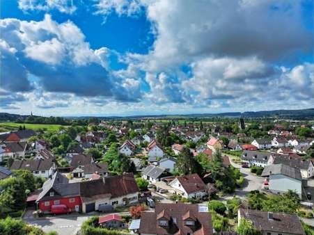 Genießen Sie die Alpensicht Genießen Sie die Alpensicht - Zweifamilienhaus in 88682 Salem mit 310m² kaufen