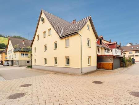 Ansicht - Doppelhaushälfte in 78147 Vöhrenbach mit 189m² kaufen