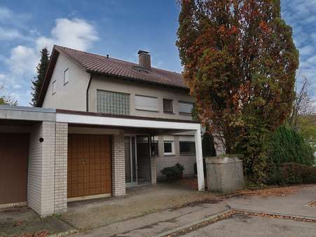 Außenansicht - Zweifamilienhaus in 78054 Villingen-Schwenningen mit 215m² kaufen