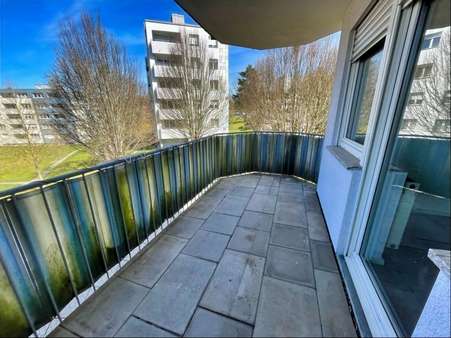 Balkon - Etagenwohnung in 78048 Villingen-Schwenningen mit 77m² kaufen