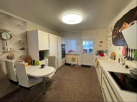Küche - Einfamilienhaus in 78056 Villingen-Schwenningen mit 215m² kaufen