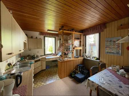 Küche Erdgeschoss - Zweifamilienhaus in 78054 Villingen-Schwenningen mit 148m² kaufen