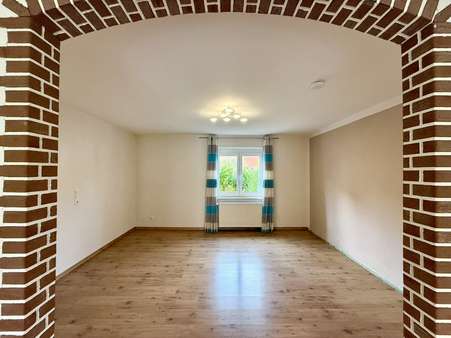 Esszimmer EG - Reihenmittelhaus in 78056 Villingen-Schwenningen mit 175m² kaufen