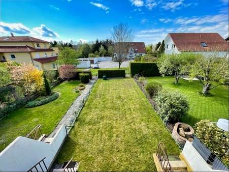 Garten Garten - Reihenmittelhaus in 78056 Villingen-Schwenningen mit 130m² kaufen