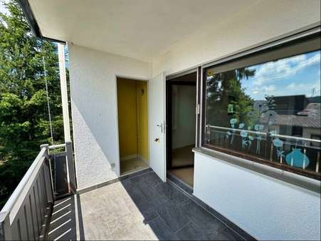 Balkon mit Abstellraum Balkon mit Abstellraum - Erdgeschosswohnung in 78136 Schonach mit 37m² kaufen