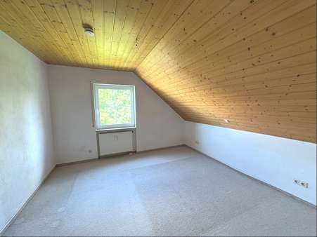 Zimmer Zimmer - Etagenwohnung in 78073 Bad Dürrheim mit 58m² kaufen