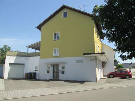 Seitenansicht - Mehrfamilienhaus in 78224 Singen mit 312m² kaufen