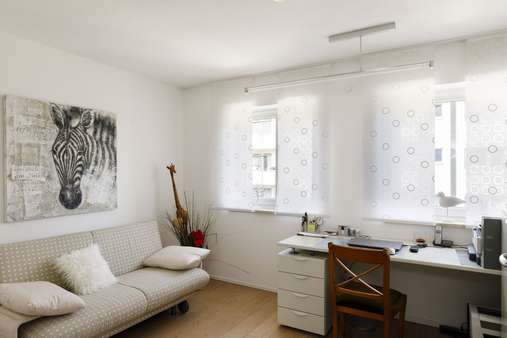 Kinderzimmer Kinderzimmer - Etagenwohnung in 85386 Eching mit 115m² kaufen