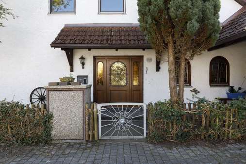 Außenansicht - Einfamilienhaus in 85375 Neufahrn mit 196m² kaufen