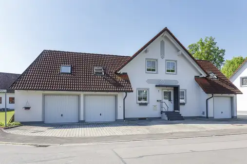3,5-Zimmer-Dachgeschosswohnung in Oberhummel