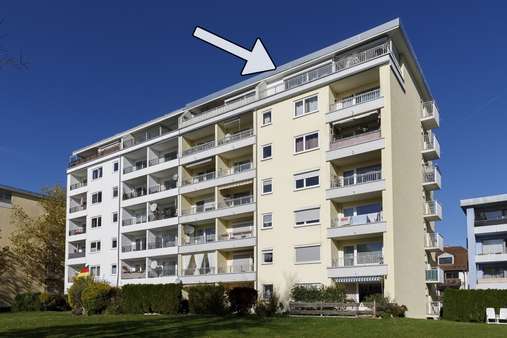 Gebäudeansicht Gebäudeansicht - Dachgeschosswohnung in 85764 Oberschleißheim mit 78m² kaufen