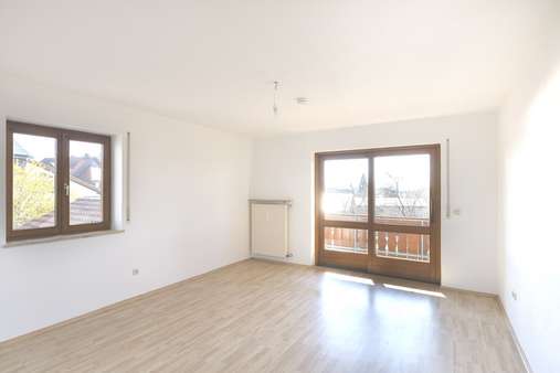 OG Schlafzimmer - Etagenwohnung in 85395 Wolfersdorf mit 128m² kaufen