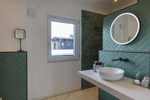 Bad Bad - Penthouse-Wohnung in 85399 Hallbergmoos mit 82m² kaufen