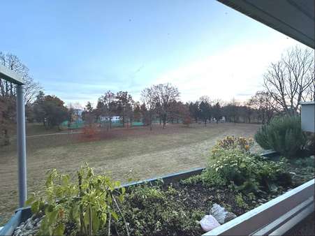 Ausblick nach Süden Ausblick nach Süden - Etagenwohnung in 85521 Ottobrunn mit 57m² kaufen