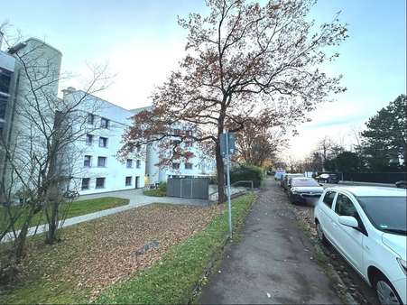 Straßenansicht Straßenansicht - Etagenwohnung in 85521 Ottobrunn mit 57m² kaufen