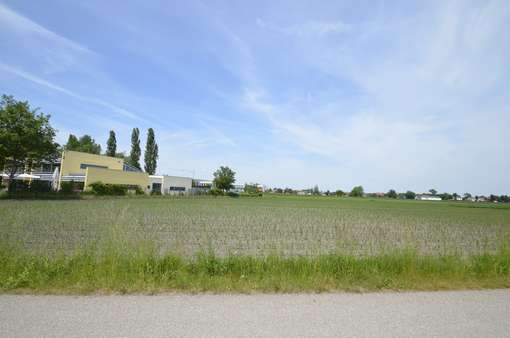 Norden - Grundstück in 85399 Hallbergmoos mit 1000m² kaufen