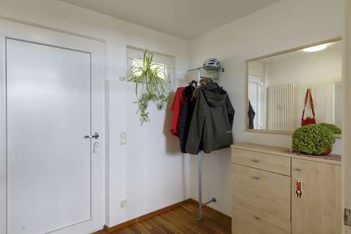 Garderobe EG - Reihenmittelhaus in 85354 Freising mit 134m² kaufen