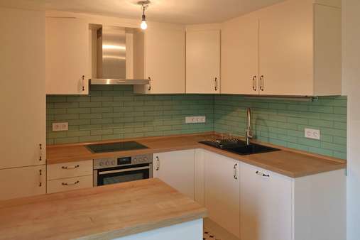 Moderne Einbauküche - Etagenwohnung in 81249 München mit 113m² kaufen