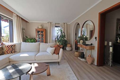 Gemütliches Wohnzimmer Gemütliches Wohnzimmer - Einfamilienhaus in 85221 Dachau mit 128m² kaufen