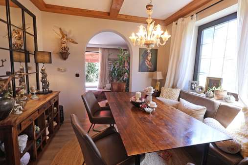 Schönes Esszimmer Schönes Esszimmer - Einfamilienhaus in 85221 Dachau mit 128m² kaufen