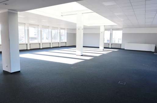 Ihre neuen Räume - Büro in 85757 Karlsfeld mit 170m² mieten