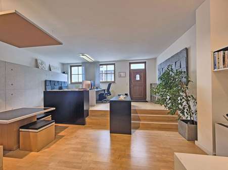 Vorderer Bereich Büro 1 - Büro in 85221 Dachau mit 72m² mieten