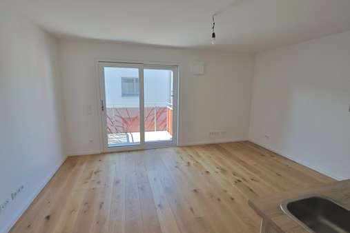 Kochen/Wohnen/Essen mit Balkon - Etagenwohnung in 85221 Dachau mit 44m² mieten