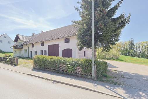 Grundstück mit Altbestand - Grundstück in 85235 Odelzhausen mit 1841m² kaufen