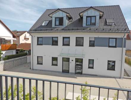 Der Innenhof - Erdgeschosswohnung in 85757 Karlsfeld mit 63m² mieten
