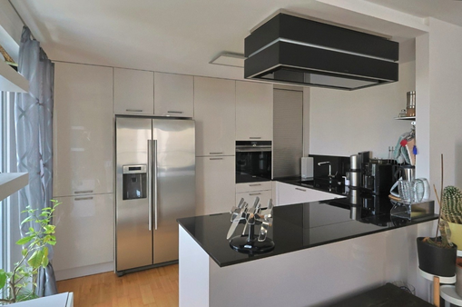 Hochwertige Einbauküche Hochwertige Einbauküche - Etagenwohnung in 85757 Karlsfeld mit 94m² kaufen