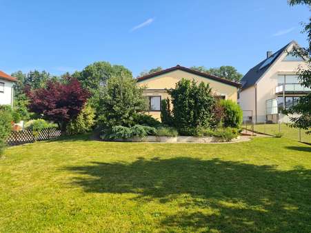 Blick auf den Bungalow - Bungalow in 85244 Röhrmoos mit 99m² kaufen