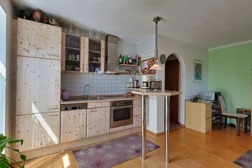 Offene Küche inklusive Offene Küche inklusive - Dachgeschosswohnung in 85247 Schwabhausen mit 50m² kaufen