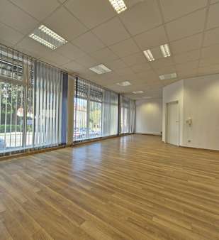 Helle Bürofläche - Büro in 85221 Dachau mit 66m² mieten