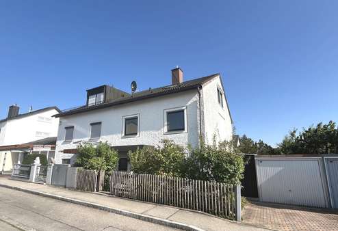 Außenansicht Außenansicht - Doppelhaushälfte in 85258 Weichs mit 106m² kaufen