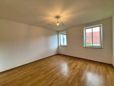 Schlafzimmer - Etagenwohnung in 85238 Petershausen mit 73m² mieten